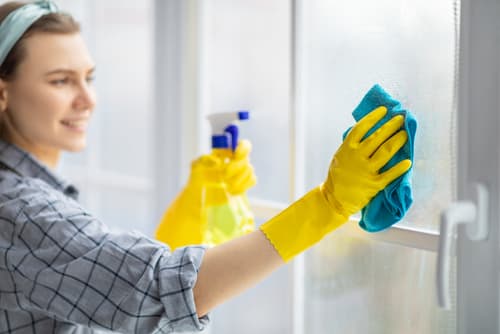 In what order should you clean your house